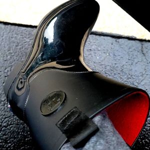 Tommy Hilfiger Glossy Rainboots (EUC)